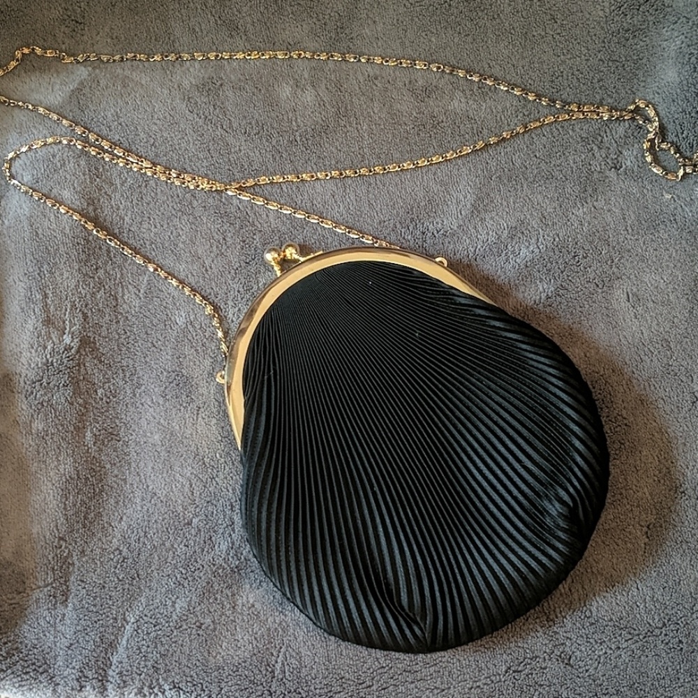 Claire's clutch purse